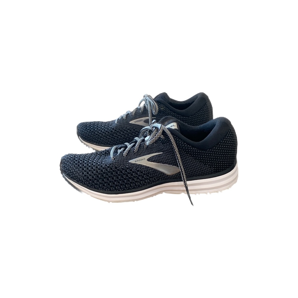Brooks-Revel 2 Size 6.5